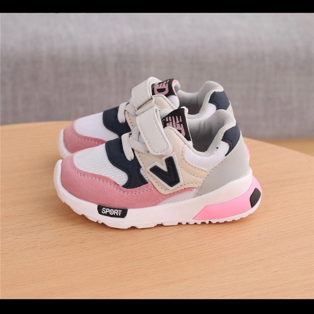 Kid’s shoes